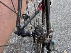 Predám cestný bicykel Genesis Tiagra 2x10