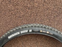 Predám plášte Maxxis minion DH 2,40 a 2,50