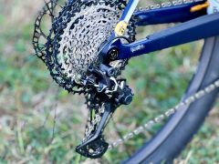 Canyon Exceed CF 6