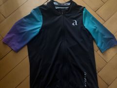 Dres Isadore custom debut jersey
