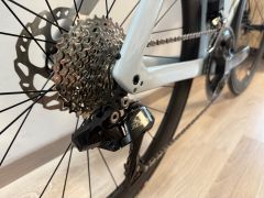 Trek Madone SL 6 Gen 7 Plasma Grey