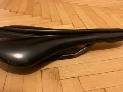 Fizik Arione R1 Versus Evo Carbon 299 x 132 mm
