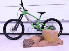 Santa Cruz Nomad V5 CC - Vivid Ultimate / ZEB Ultimate / Sram T-Type