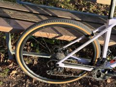 Gravel kolesa DT Seiss gravel LN