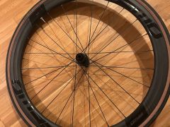 Karbon kolesa Ffwd F4 s Dt swiss 240s