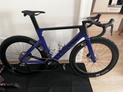 Canyon Aeroad CF SLX 8.0 Di2