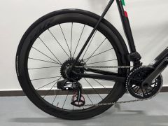 Colnago C68, velkost 57 na Sram Red/Force. Pouzivany hlavne po rovine mojim otcom. Cena 2999,-