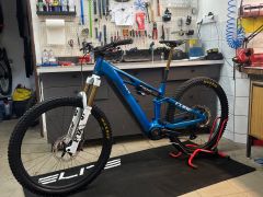 Cube Stereo Hybrid One44 HPC actionteam