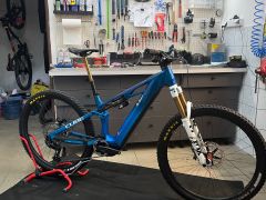 Cube Stereo Hybrid One44 HPC actionteam