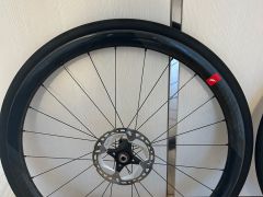 Predám celo karbonové kolesá Fulcrum Wind 42 2022 model