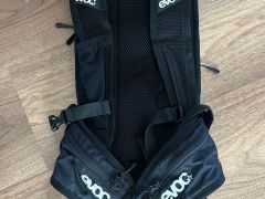 Batoh Evoc CC 3L Race s hydrovakem 2L