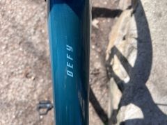 Giant Defy Advanced 2 M/L