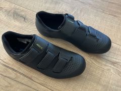 Shimano Sh-Rc100 tretry