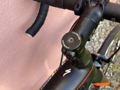 Predám cestný karbónový bicykel