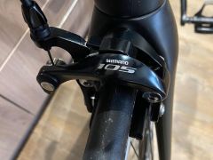 Predám karbónový cestný bicykel Specialized