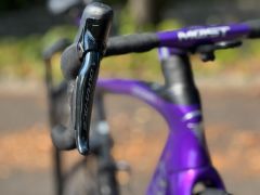 Pinarello Dogma F Disc Electro Violet, Dura Ace di2 2x12