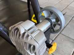 Cyklo trenažér saris