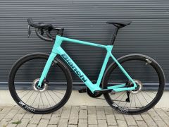 Bianchi Infinito Shimano Ultegra Di2