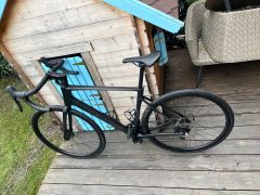 Cube Attain C:62 Race blackline