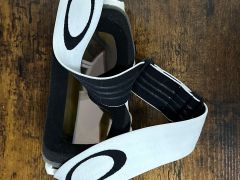 Lyžiarske / Snowboardové okuliare Oakley Target Line