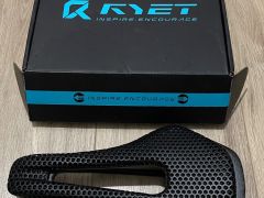 Ryet 3D Printed sedlo