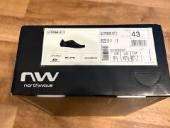 Tretry Northwave Extreme GT3 Black/Iridescent vel. 43