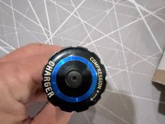 Rock Shock Lyrik charger