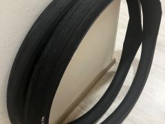 Maxxis Re-Fuse, tubeless, 700x40c + bezdušové ventilky