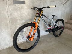 Mondraker Summum RR carbon (veľ-L)