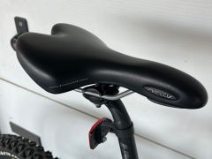 Predám v dobrom stave servisovaný bicykel Kenzei