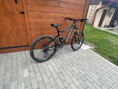Predám celoodpružený horský bicykel Kellys