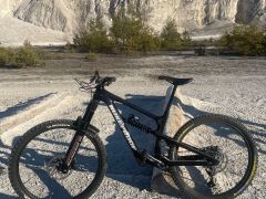 Nukeproof mega Carbon 2023