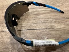 Oakley Encoder Strike Vented