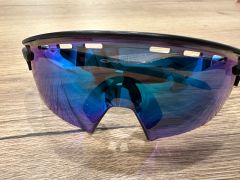 Oakley Encoder Strike Vented