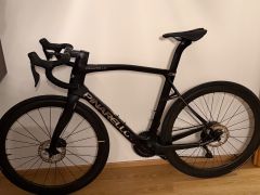 Pinarello X5 2025 + Carbon wheels