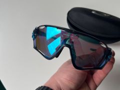 Oakley jabreaker