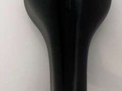 Ergon SR Pro ľahké a sedlo