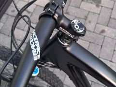 GT Sensor Carbon Expert 27,5  Stealth Edition 2016