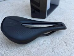 S Works power sedlo karbon (130)