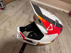 Leatt MTB Gravity 2.0 V24 white/red