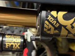 Fox float X2 Factory racing 2025