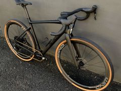 Gravel kolo Dust, vel. 52, Sram 1x12, karbon kola - Nové