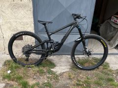 Specialized Enduro comp Carbon veľkosť S3