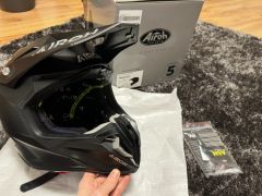 Prilba airoh twist 3, L, 2025