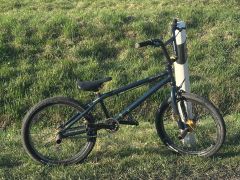 Leader fox / bmx scool