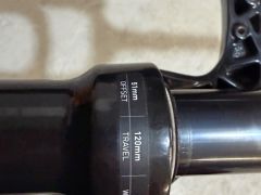 Predam Rock Shock Judy Silver TK v peknom stave