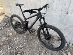Trek Slash 8