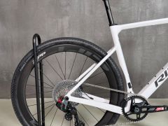 Gravel Ridley Astr, Sram Rival 1x13, Zipp kola