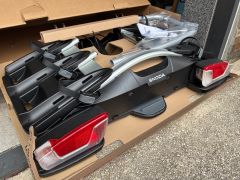 Thule coach 276 / velocompact 926
