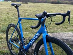 Predám Canyon Ultimate CF SL Disc 8.0 Di2 Aero (Xl)